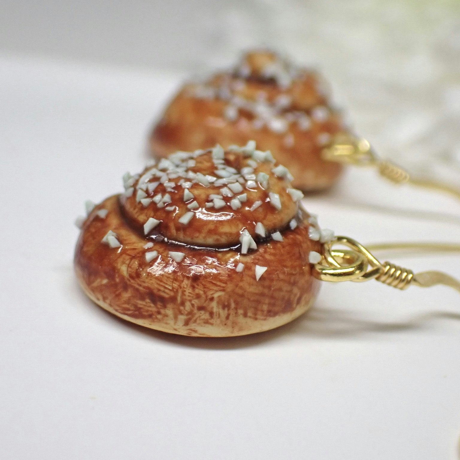 Cinnamon Bun Earrings
