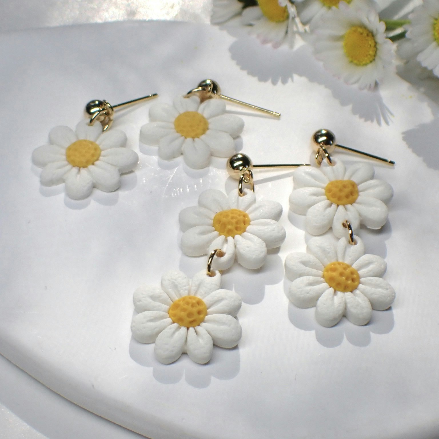 Daisy prästkragar single/double guld/silver
