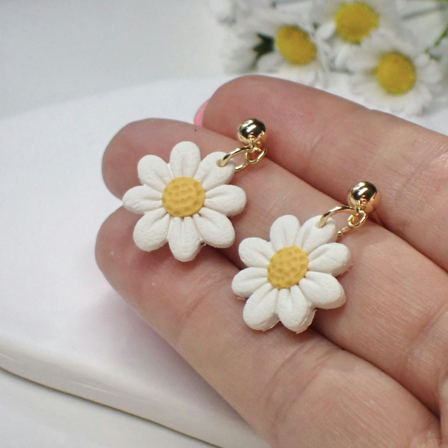 Daisy prästkragar single/double guld/silver