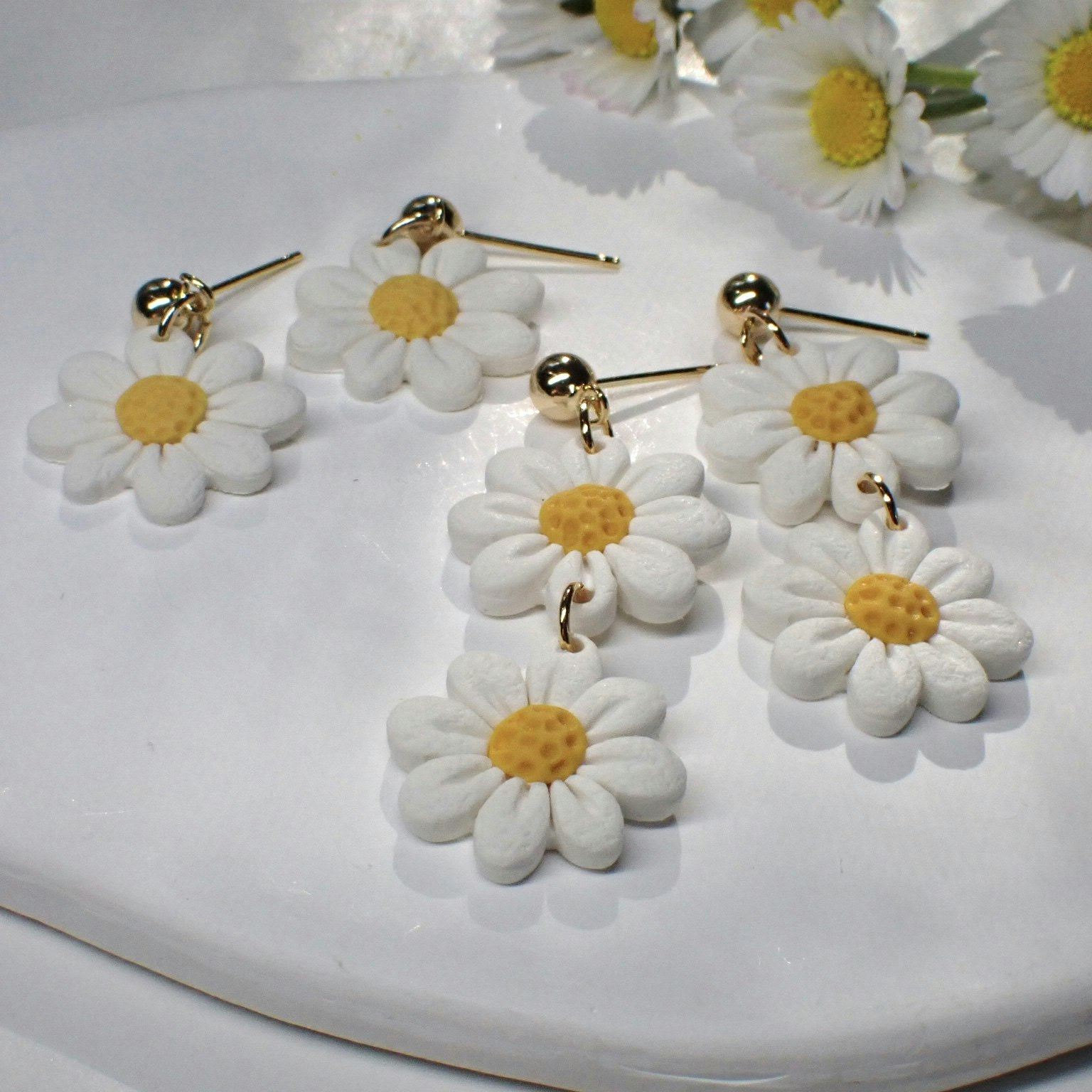 Daisy prästkragar single/double guld/silver