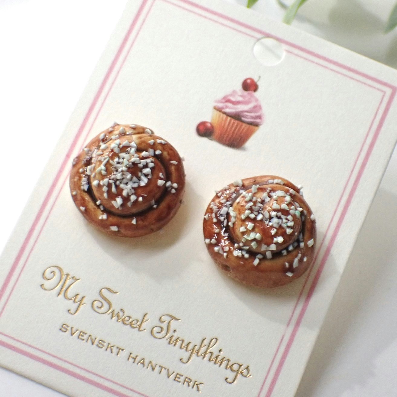 Cinnamon Bun Earrings
