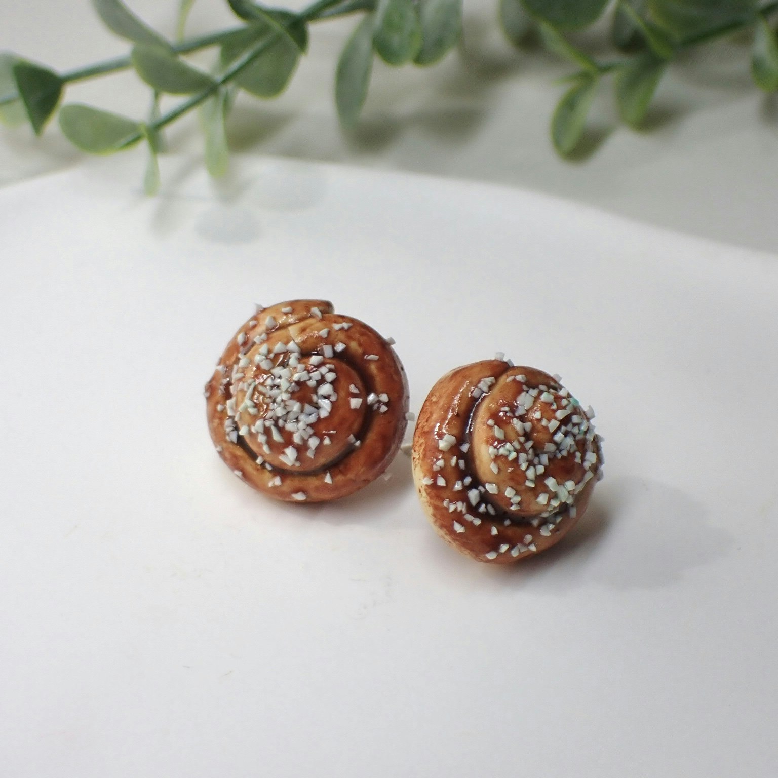 Cinnamon Bun Earrings