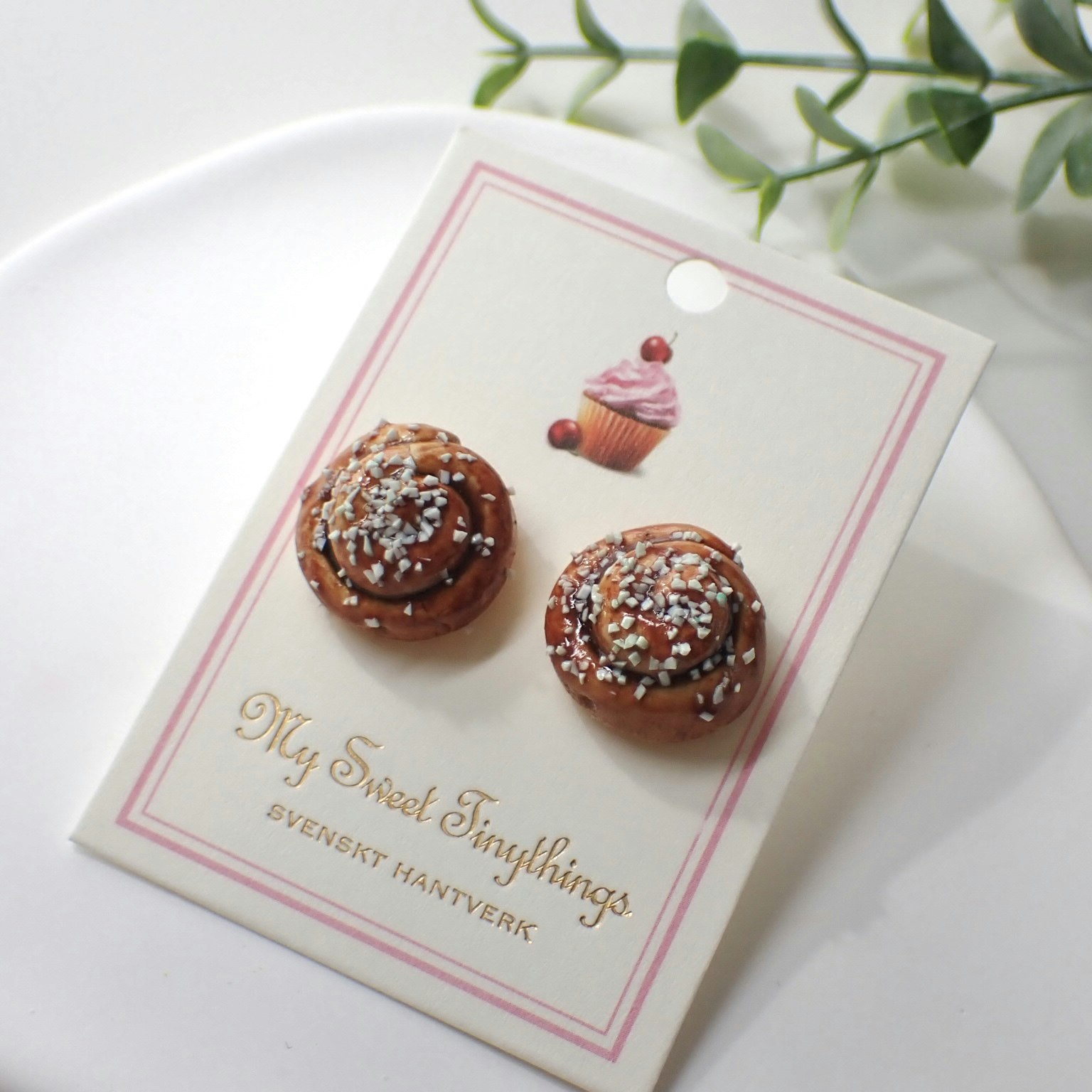 Cinnamon Bun Earrings