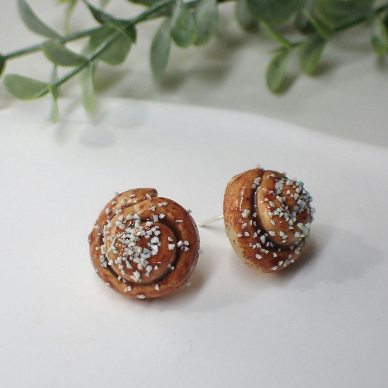Cinnamon Bun Earrings