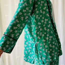 Set i grönt med lång byxa och kimonojacka