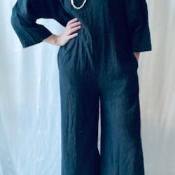 Jumpsuit 5Preview NWT