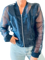 Transparent jacka