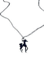 Halsband med häst