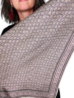 Vintage scarf med blommor i rutor