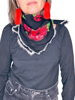 Vintage svart scarf med blommor