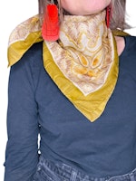 Vintage scarf med guldmönster