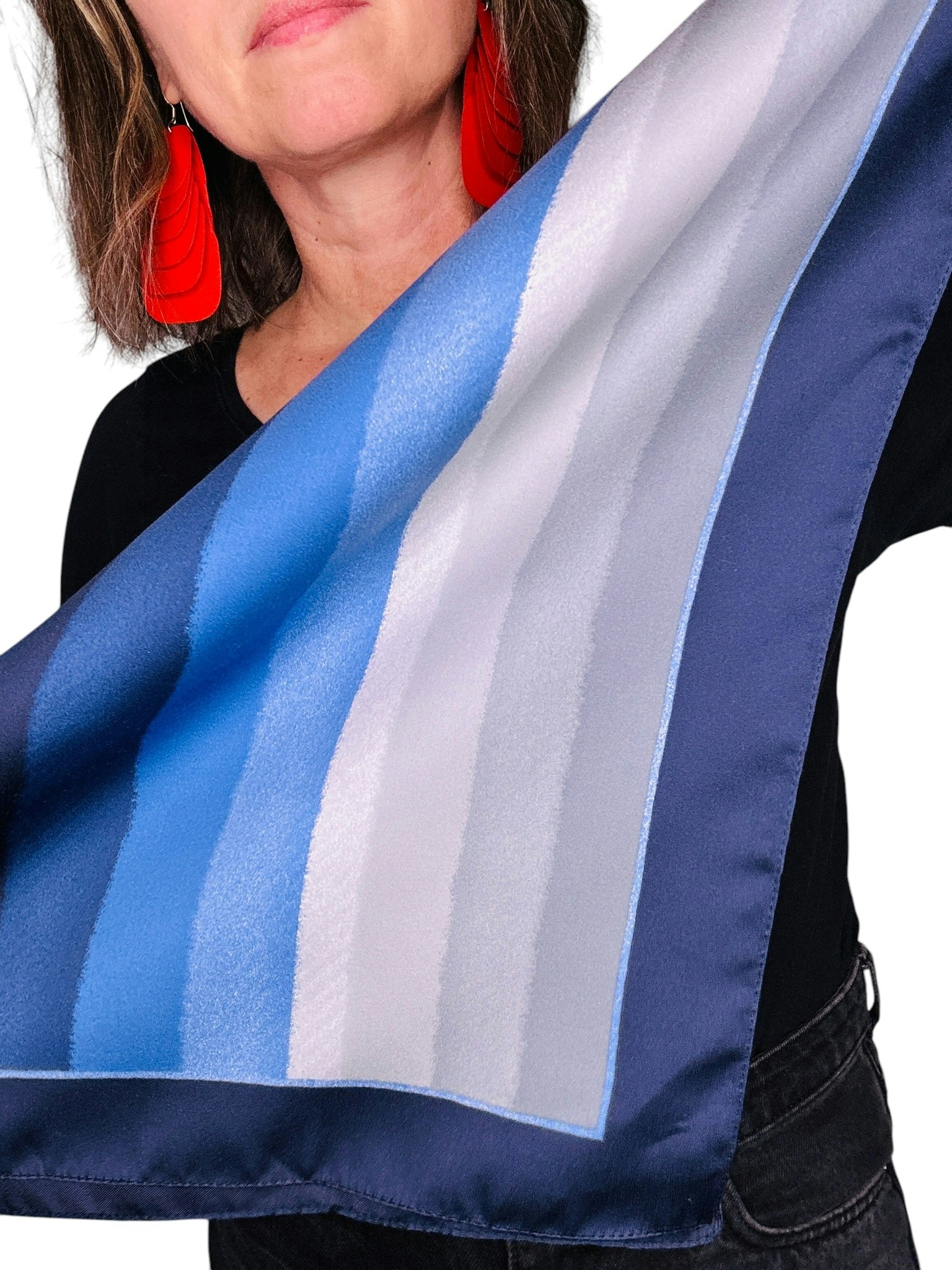 Vintage sidenscarf i olika nyanser av blått