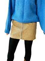 Kort beige mockakjol
