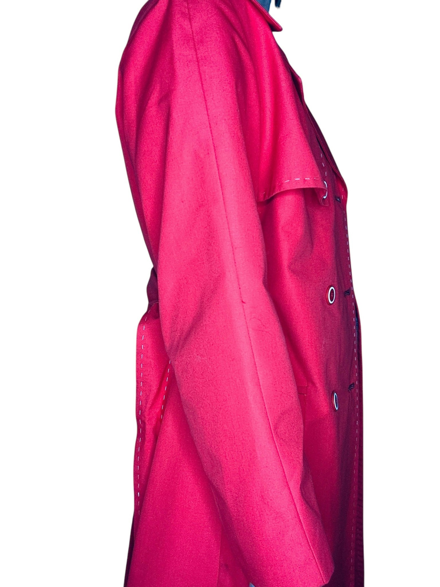 Röd trench