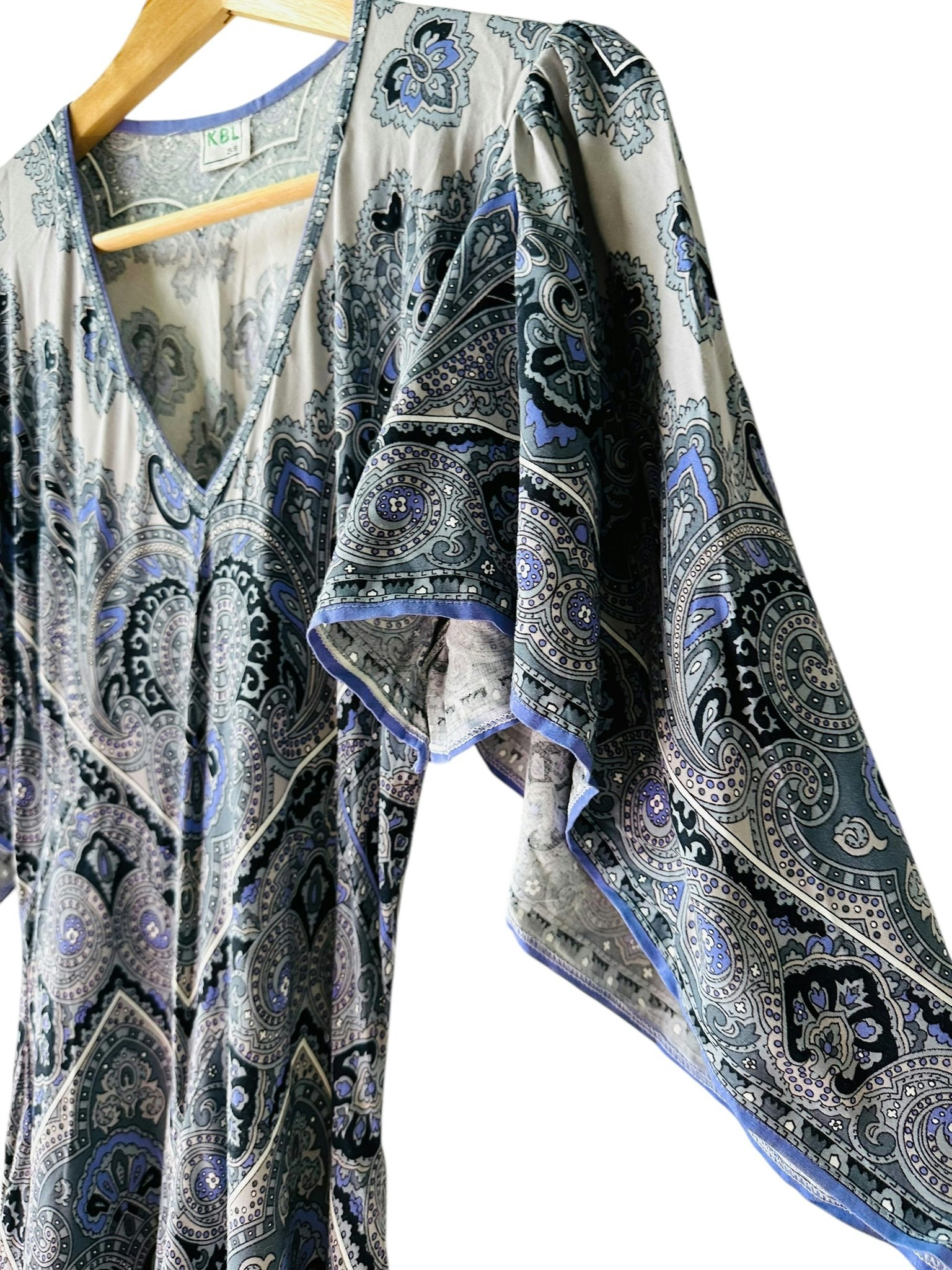 Vintage klänning med scarves-mönster