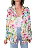 Blommig jacka i pyjamasmodell