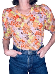 Blommig tisha