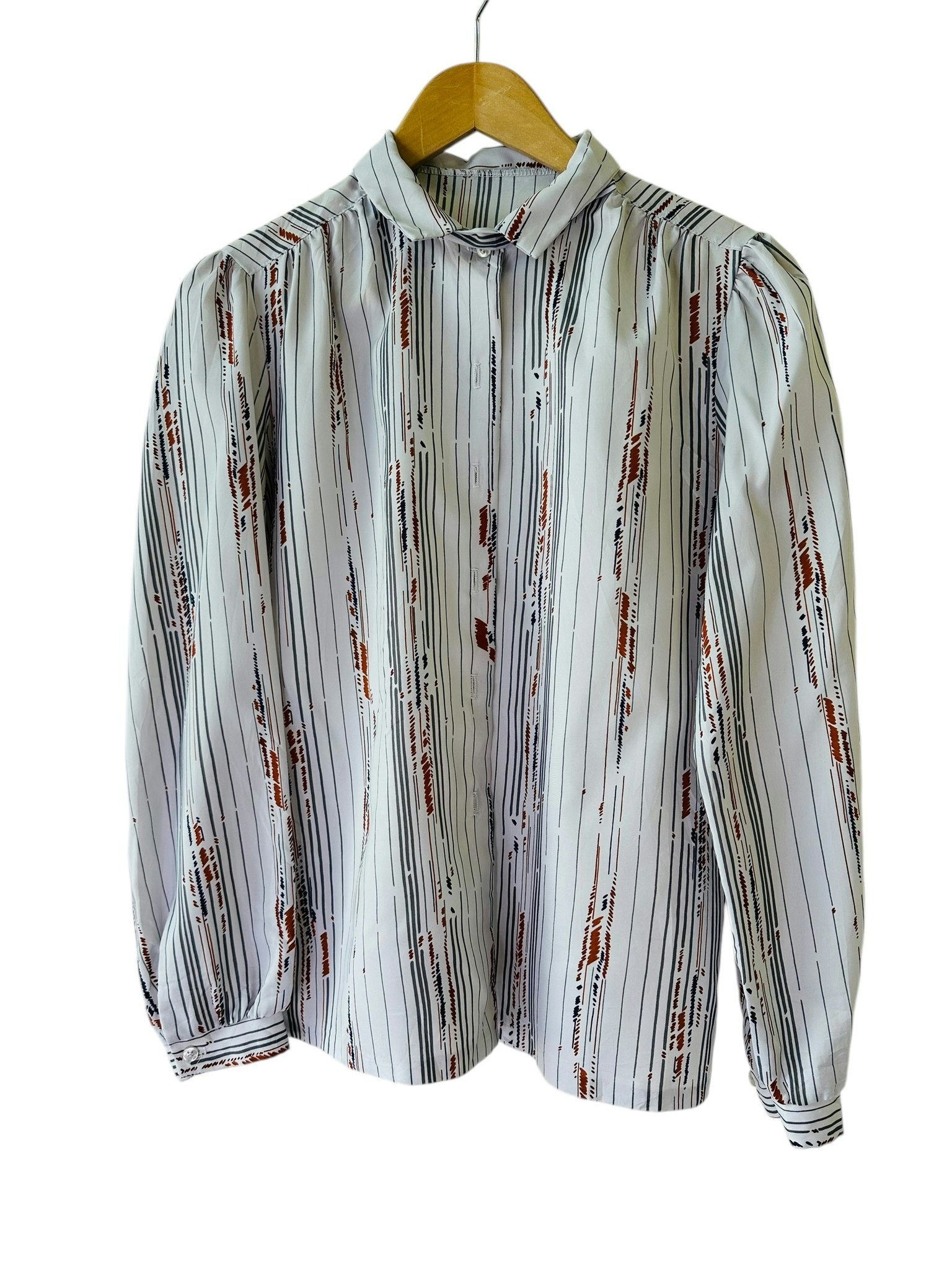 Vintage blus med kul kragdetalj