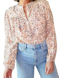 Second Female blus