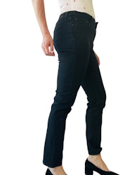 Levi’s "Slight Curve" 30/32 svarta