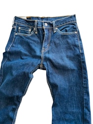 Levi’s 510 28/32 mörkblå