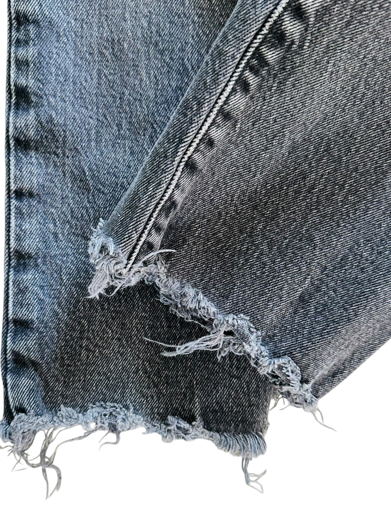 Levi’s 501 26/28 grå avklippta ben