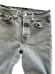 Levi’s 501 26/28 grå avklippta ben