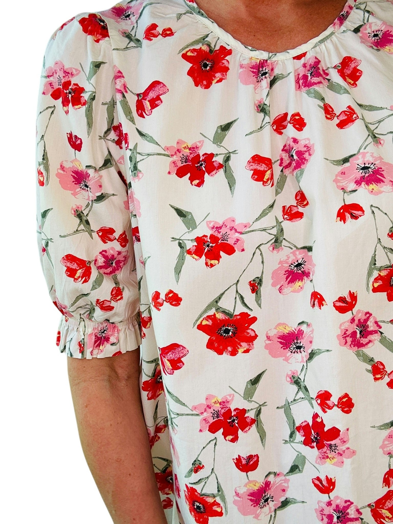 Kort blommig bomullsklänning