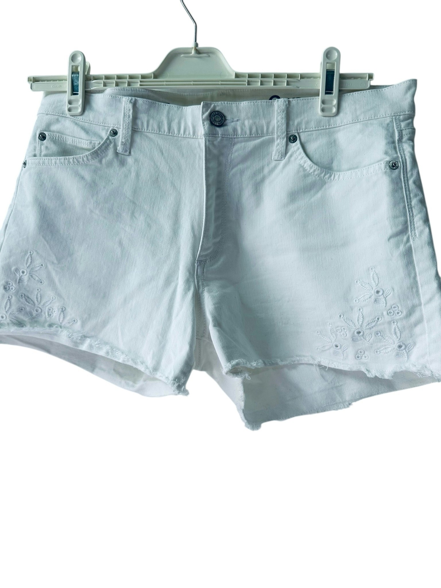 Vita jeansshorts