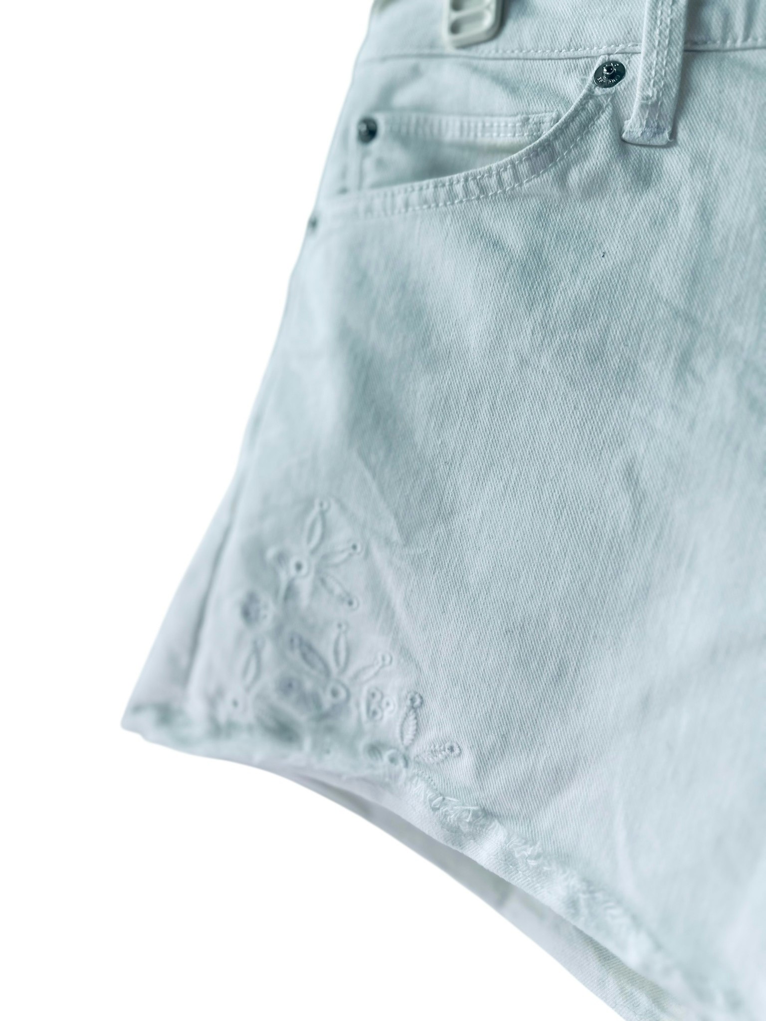 Vita jeansshorts