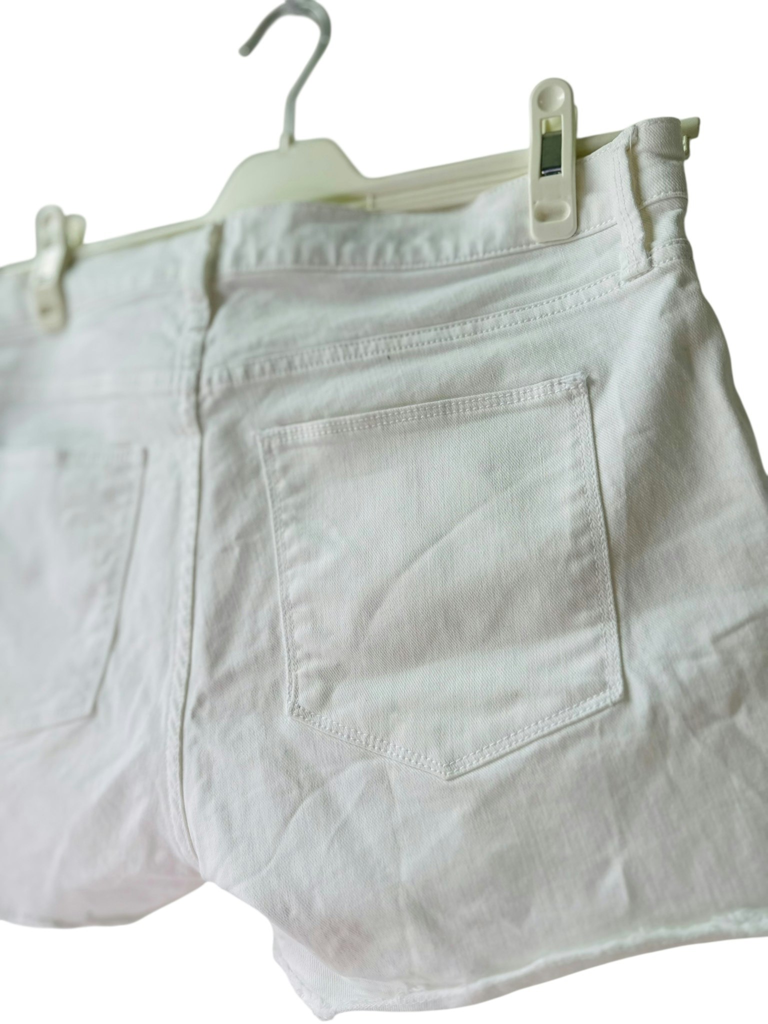 Vita jeansshorts