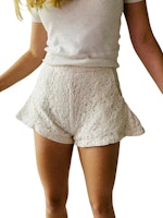 Benvita shorts i spets