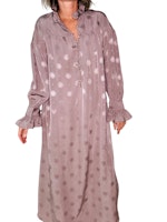 Sandra Mansour x H&M klänning