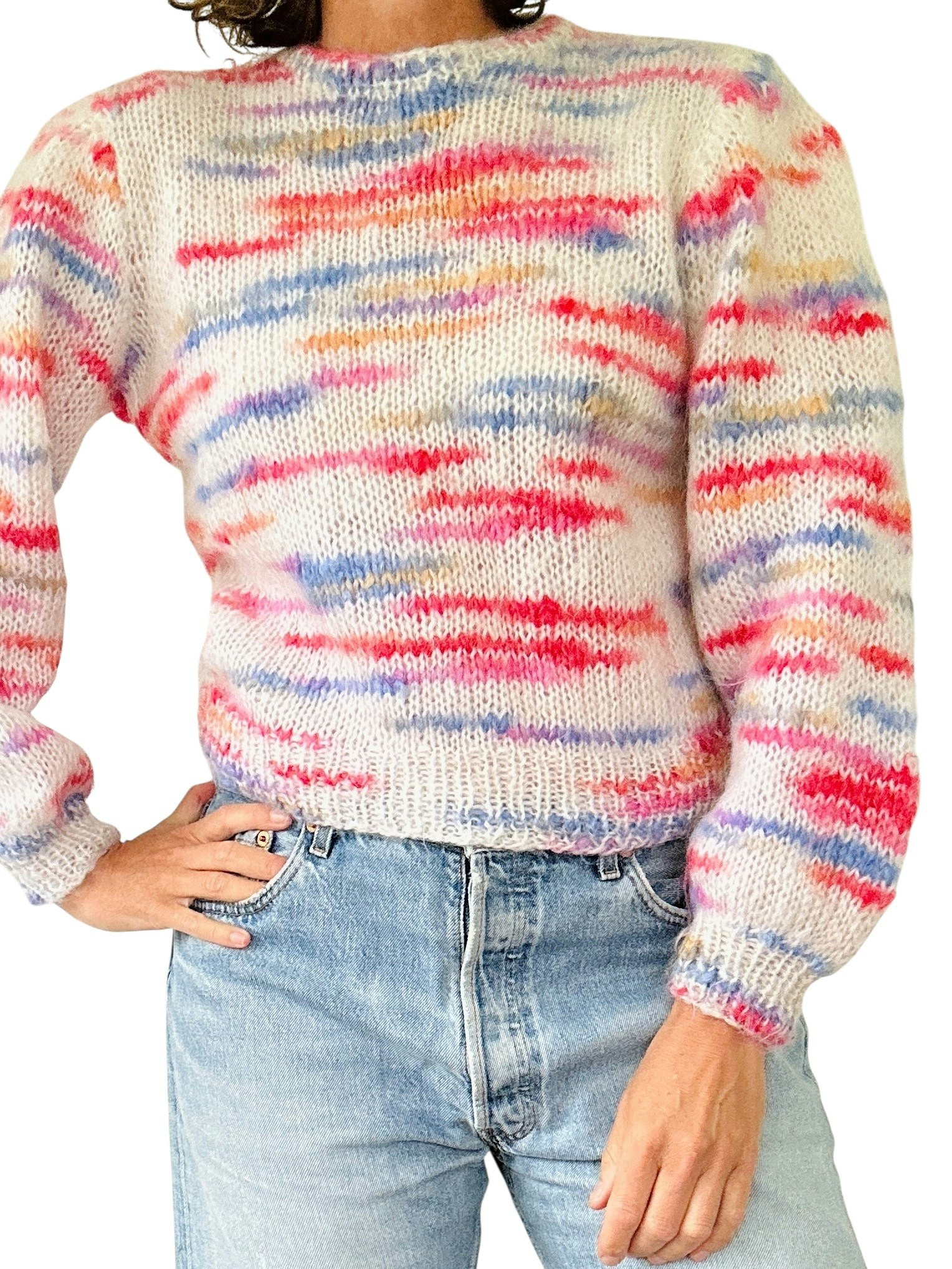 Handstickad fluffig tröja