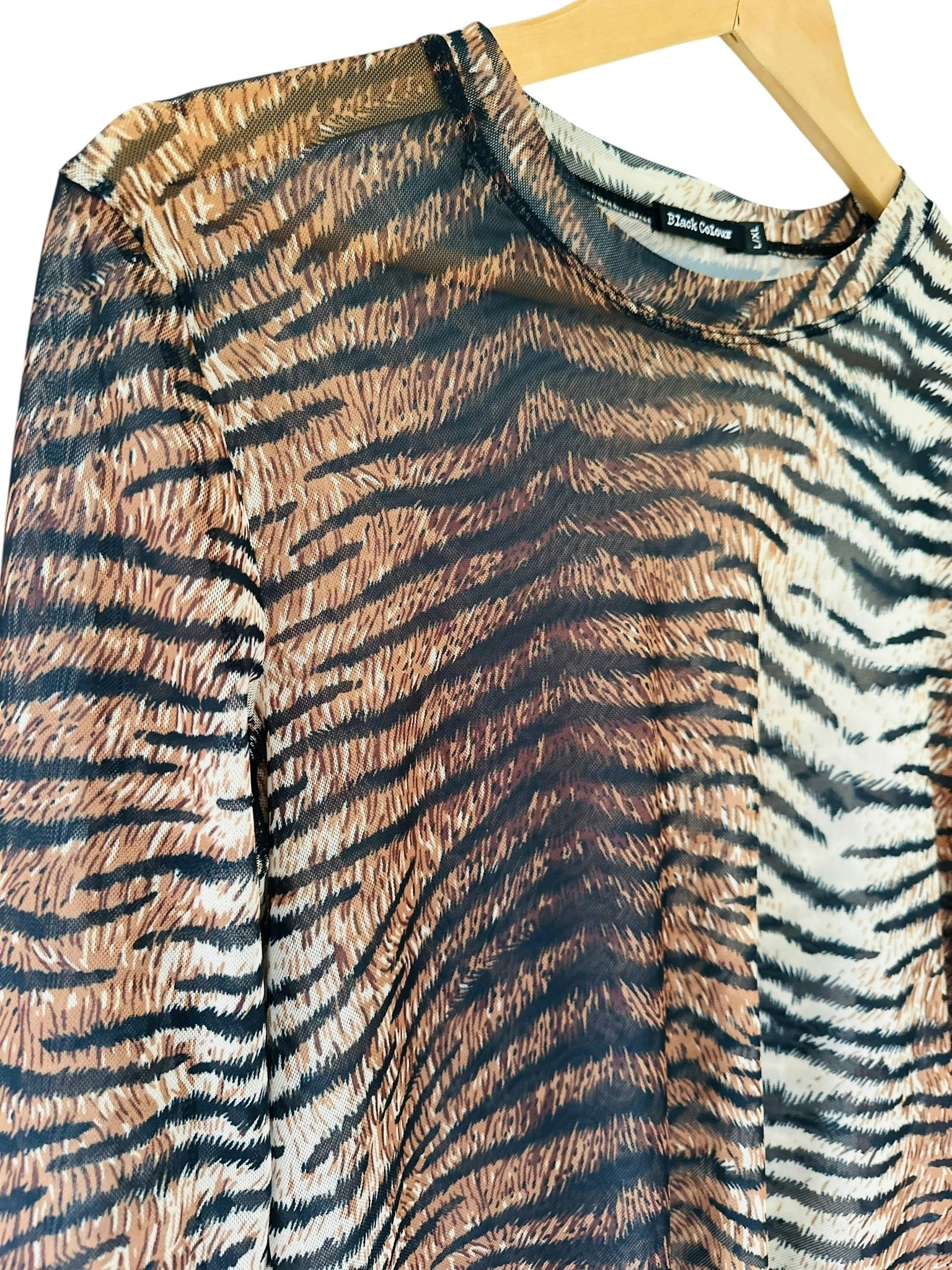 Meshtopp i tigermönster