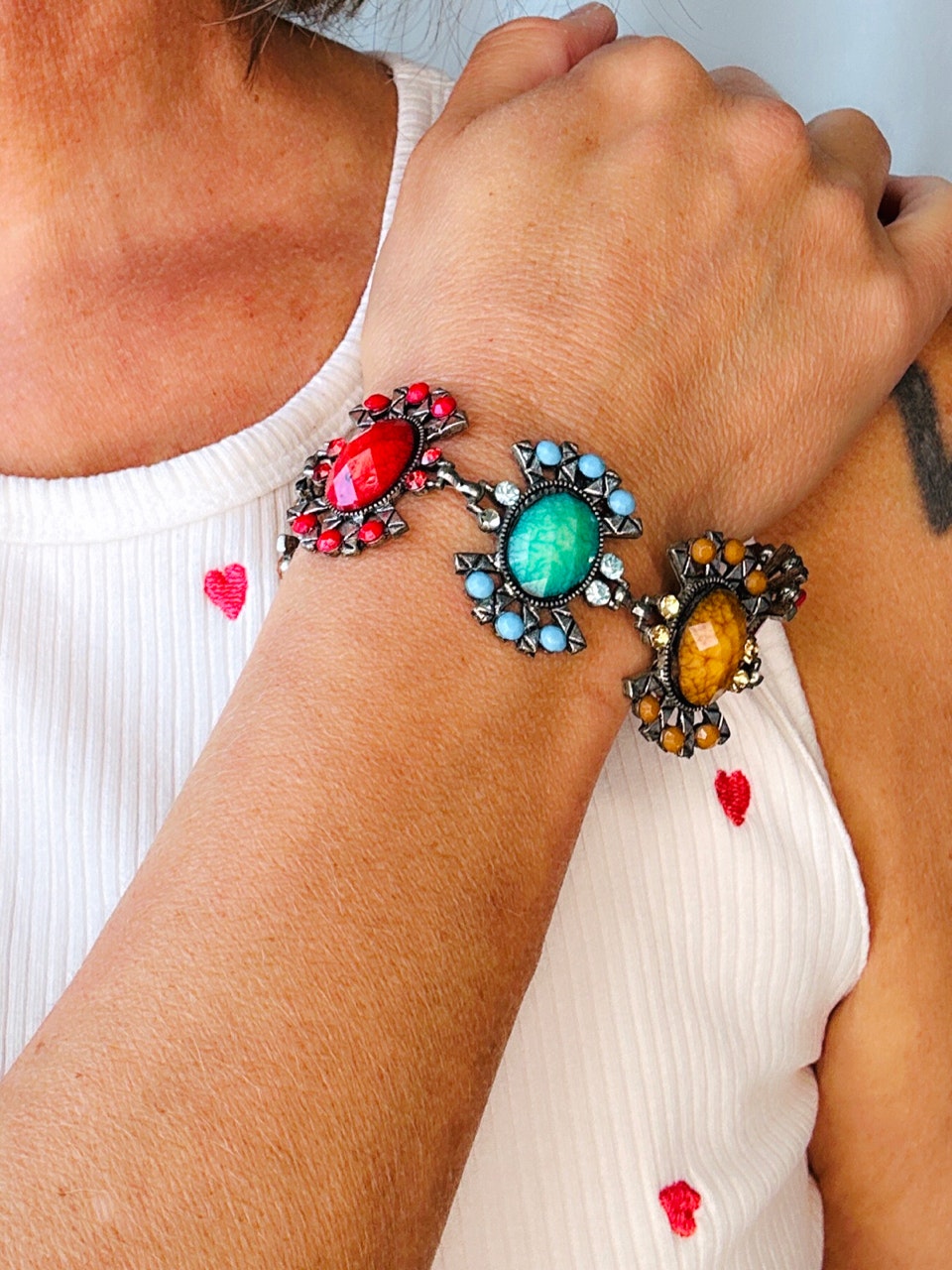 Färgglatt armband