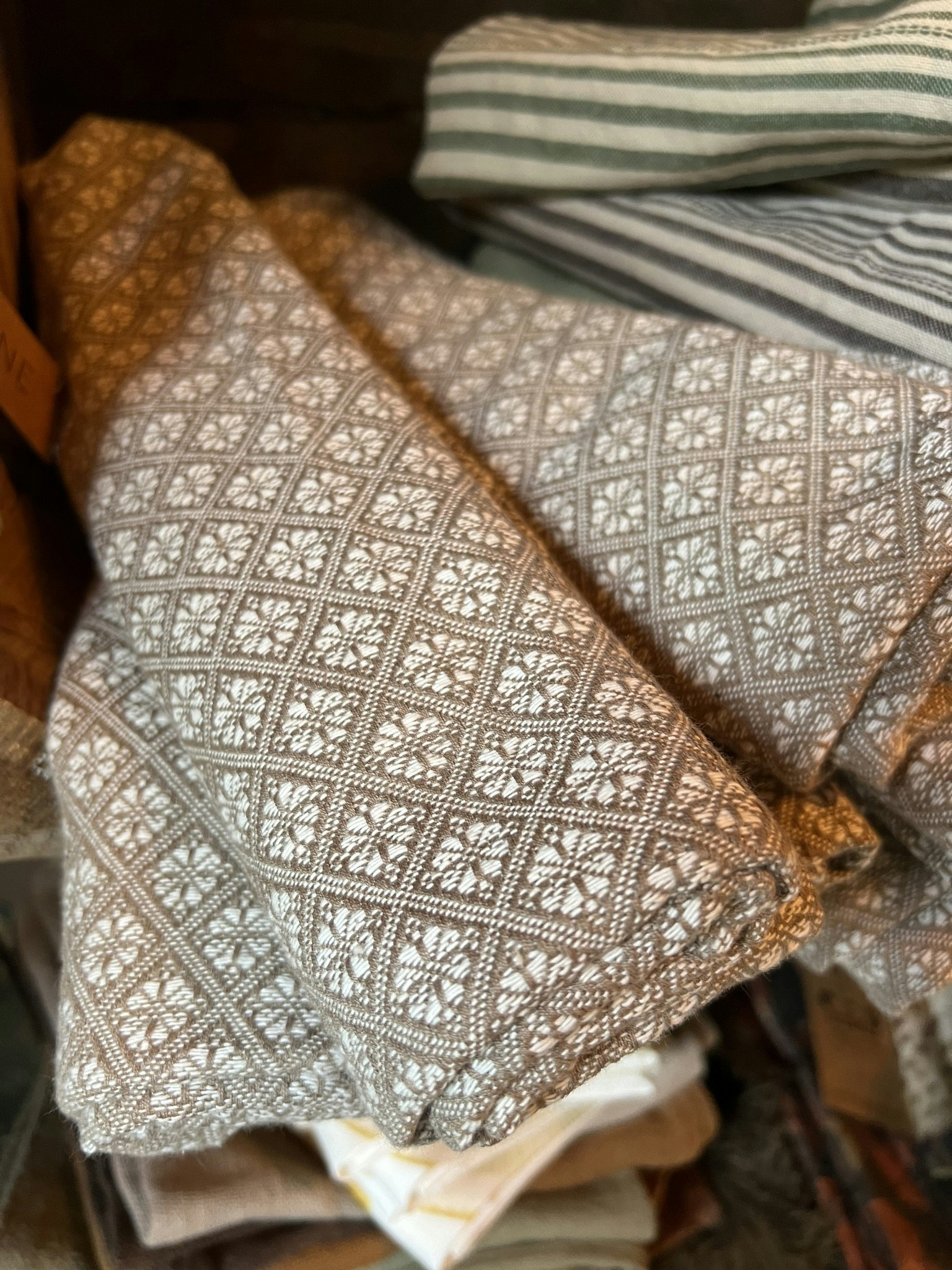 Löpare Beige