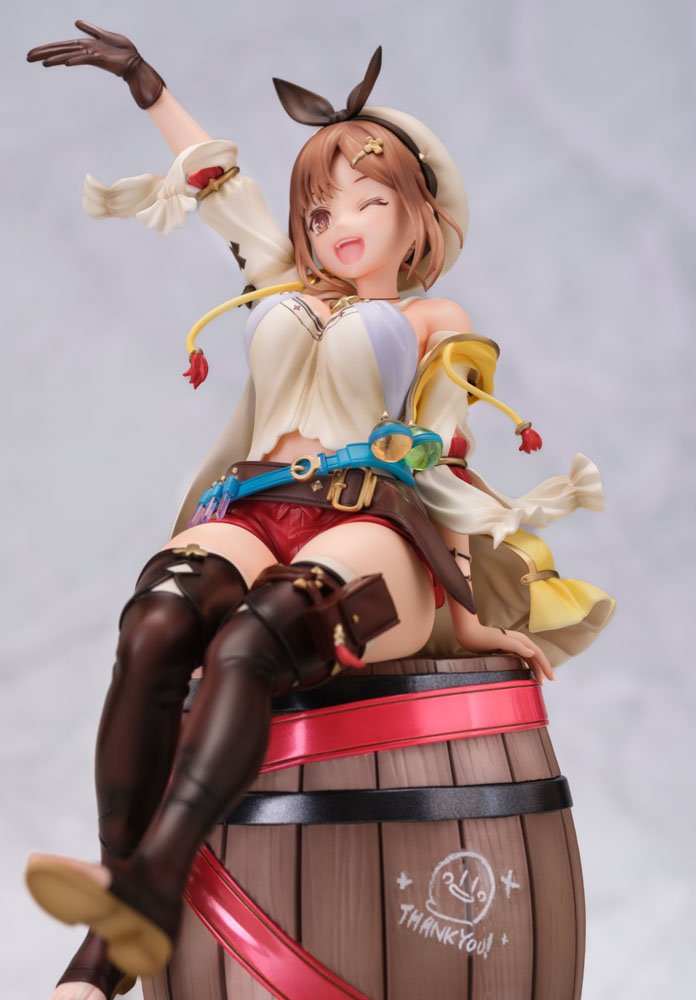 Atelier Ryza Ever Darkness & the Secret Hideout 1/7 Figure Ryza Atelier Series 25th Anniversary Deluxe ver. (Ami Ami)