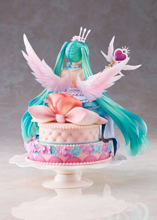 Miku Hatsune 1/7 Figure Miku Hatsune Birthday 2020 Sweet Angel Ver. (Square Enix)
