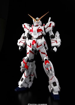 PG Gundam Unicorn RX-0 1/60 (Bandai)