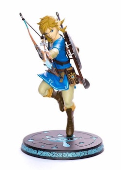 The Legend of Zelda Breath of the Wild Figure Link (First 4 Figures)
