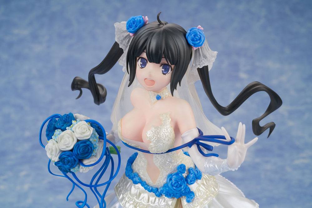 Is It Wrong to Try to Pick Up Girls in a Dungeon? 1/7 Figure Hestia (FuRyu)