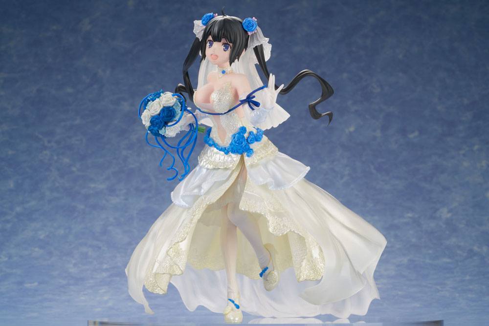 Is It Wrong to Try to Pick Up Girls in a Dungeon? 1/7 Figure Hestia (FuRyu)