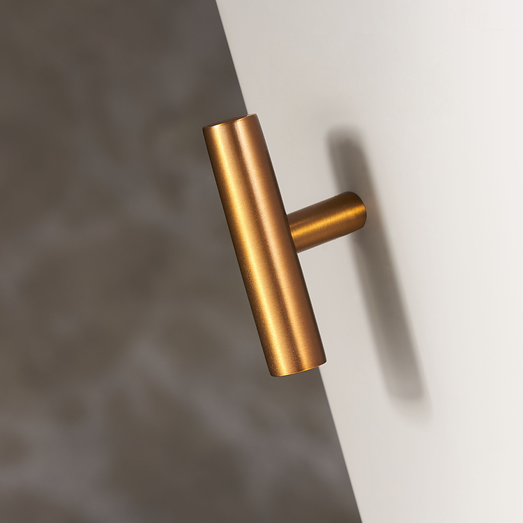 Handtag 3070 - Champion Gold - Handtag & beslag i modern design för ditt  hem & kök | Dooroom.se