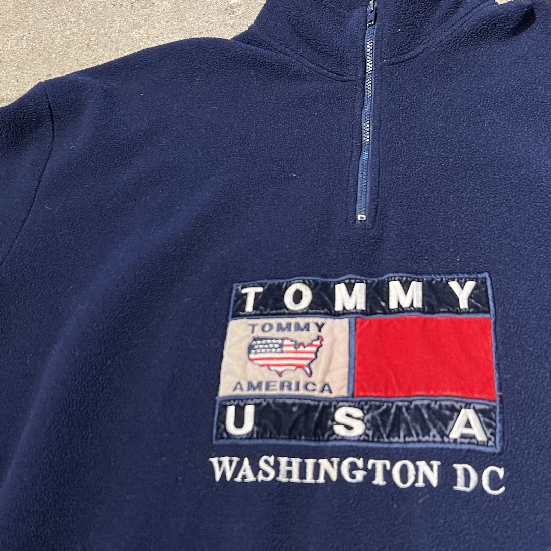 TOMMY HILFIGER - VINTAGE HALF ZIP FLEECE - RESTYLE SECOND HAND & RECORDS