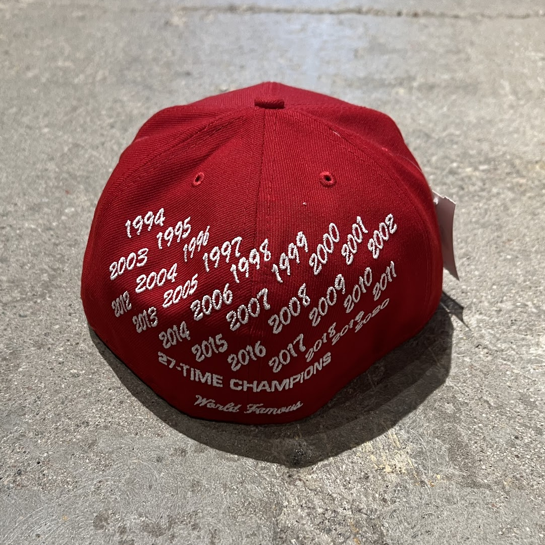 Supreme x New Era Champions Box Logo Hat 'Red