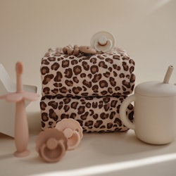 Mushie Swaddle Leopard