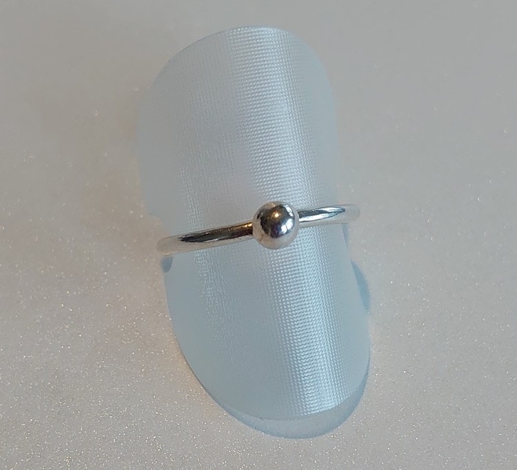 Ring 'Mixa med kula' 2 mm