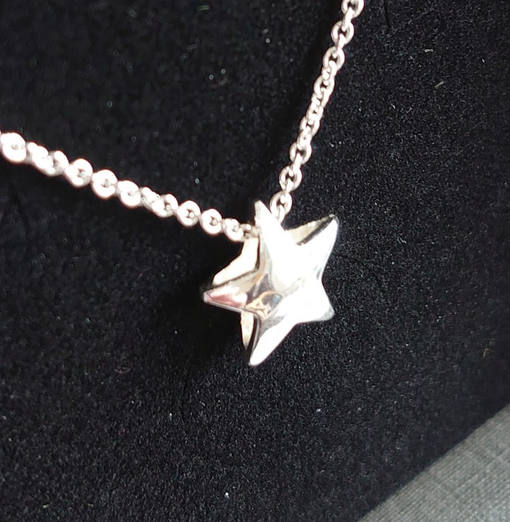 Halsband 'Stjärna'