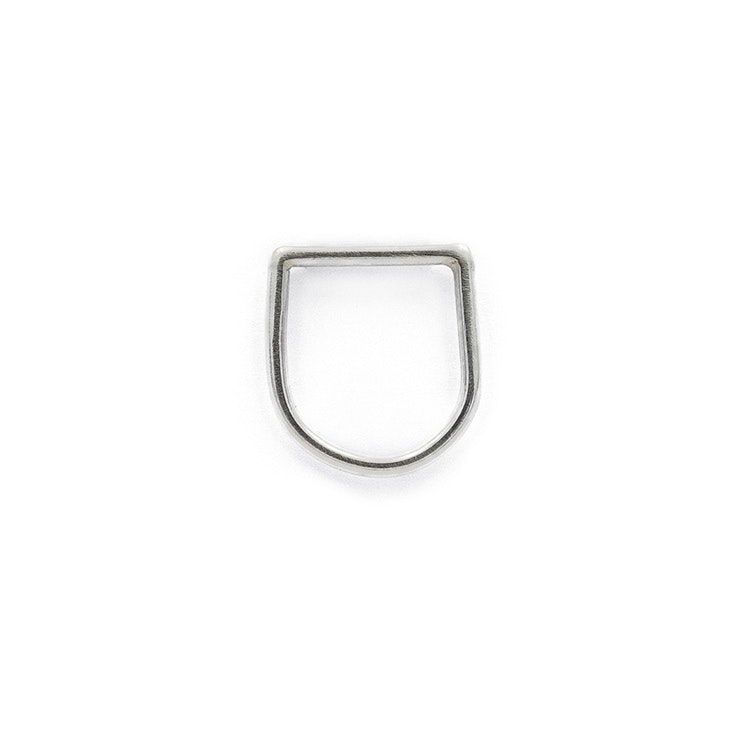 Clare Minimal D Ring Silver